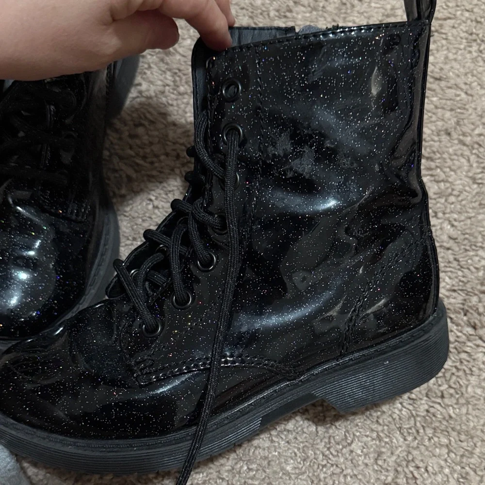 wonder nation Black Glitter Lace-Up Kids Combat Boots